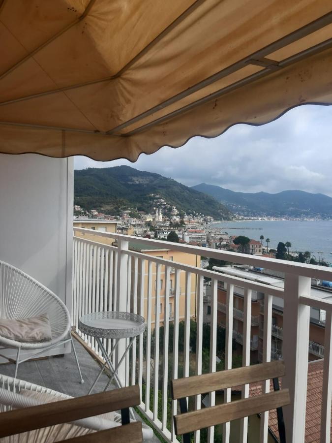 Spectacular Sea View - 3 Minutes Walk From The Sea Laigueglia Exterior foto