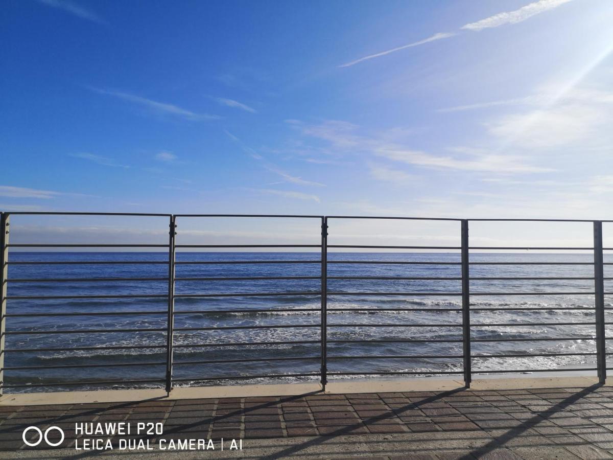 Spectacular Sea View - 3 Minutes Walk From The Sea Laigueglia Exterior foto