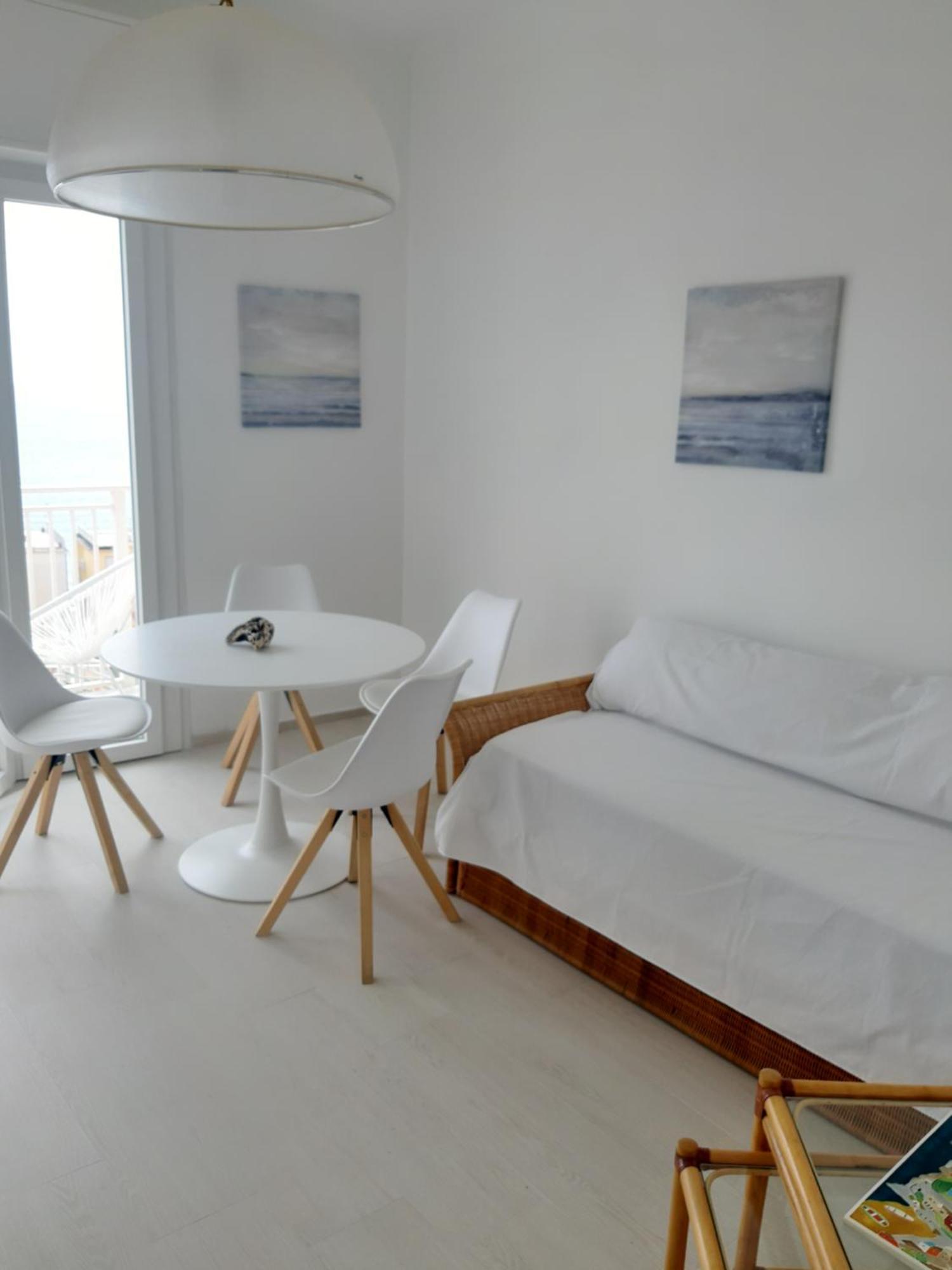 Spectacular Sea View - 3 Minutes Walk From The Sea Laigueglia Exterior foto