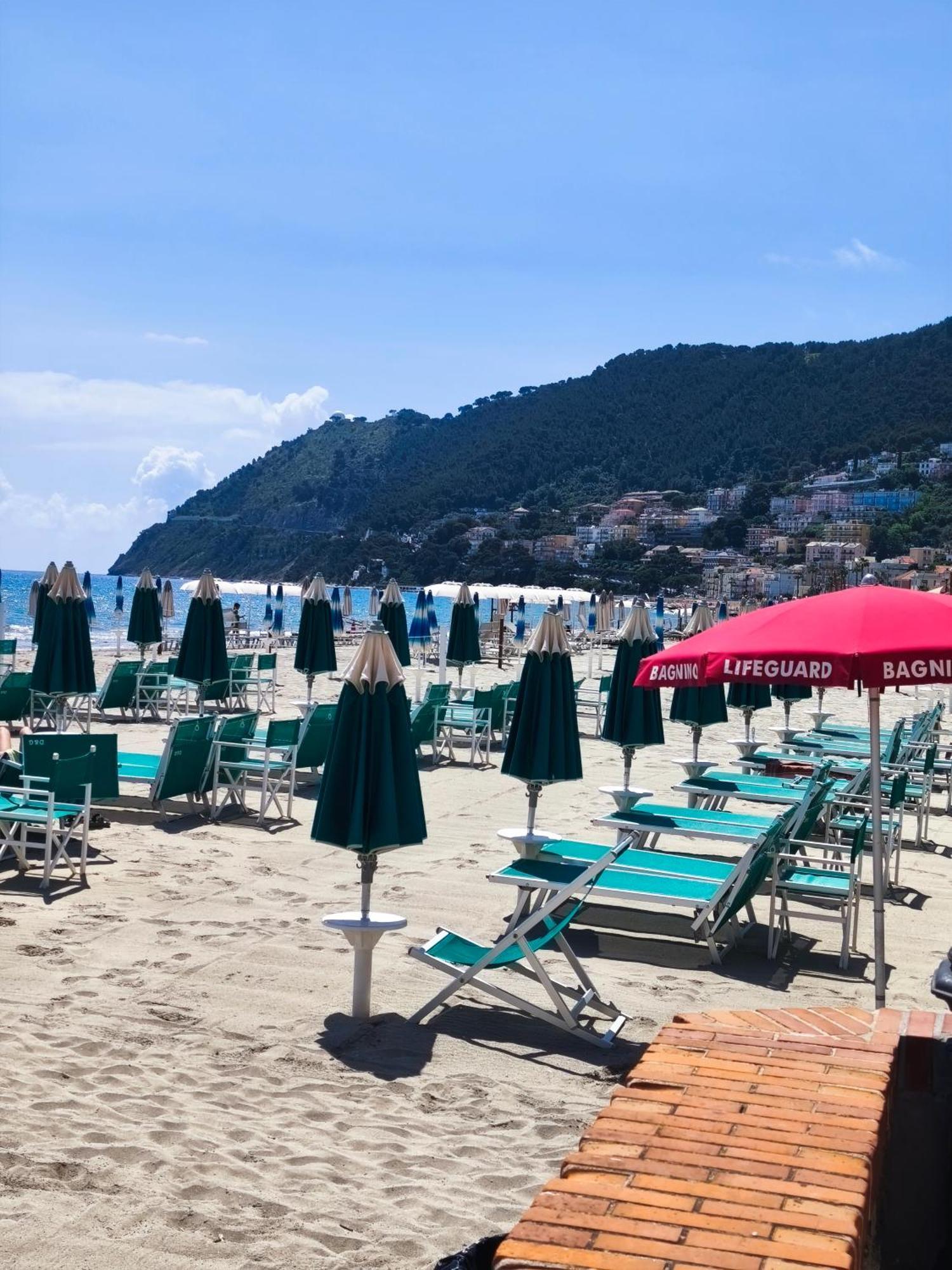 Spectacular Sea View - 3 Minutes Walk From The Sea Laigueglia Exterior foto